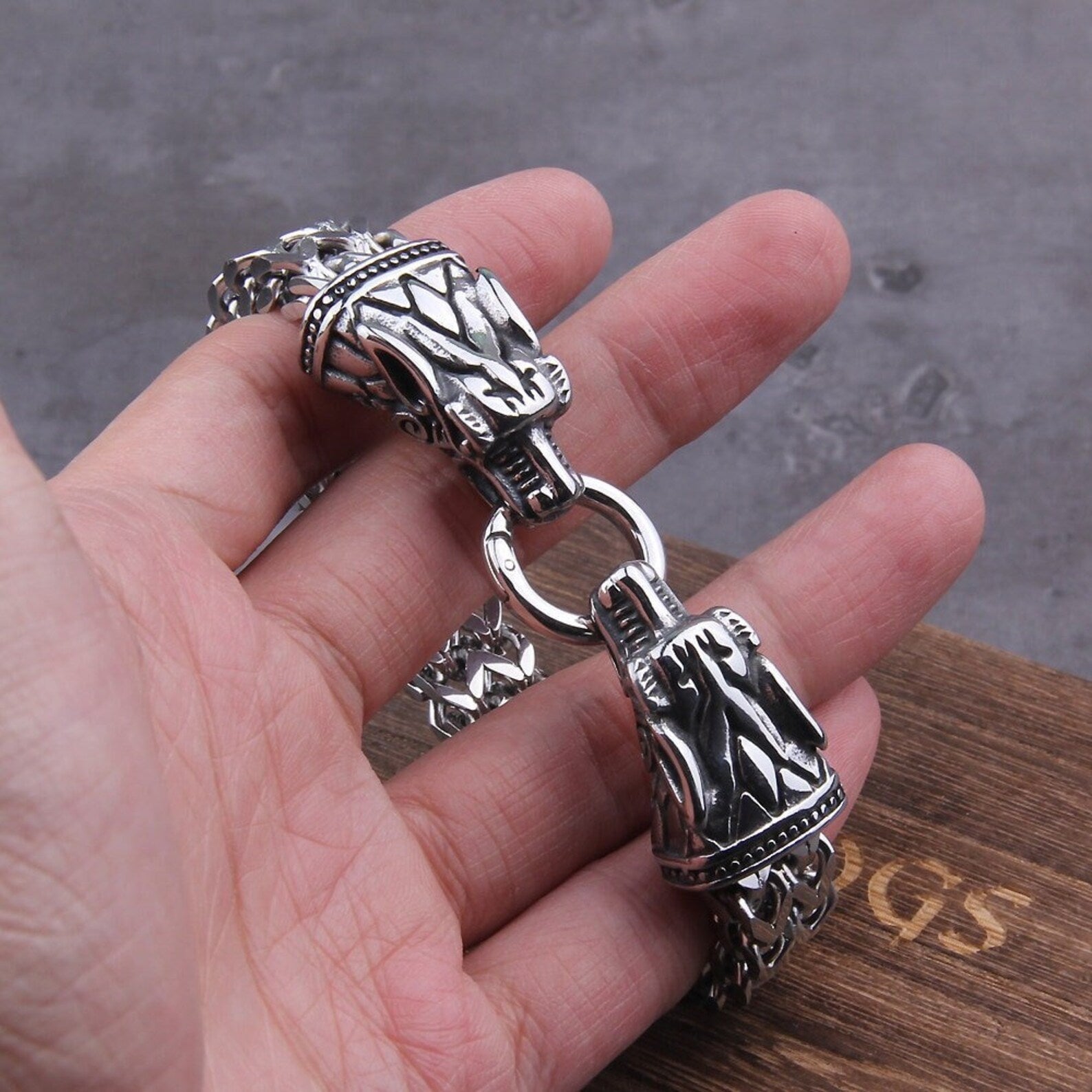 Nidhogg - The Malice Striker - Stainless Steel Dragon Bracelet